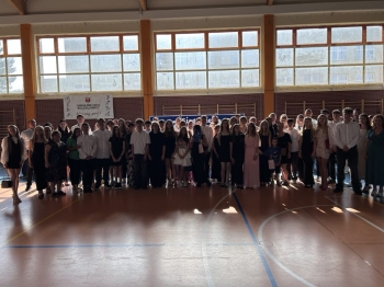 8b