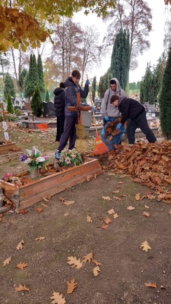 WhatsApp Image 2025-10-23 at 20.27.18 (1).jpeg