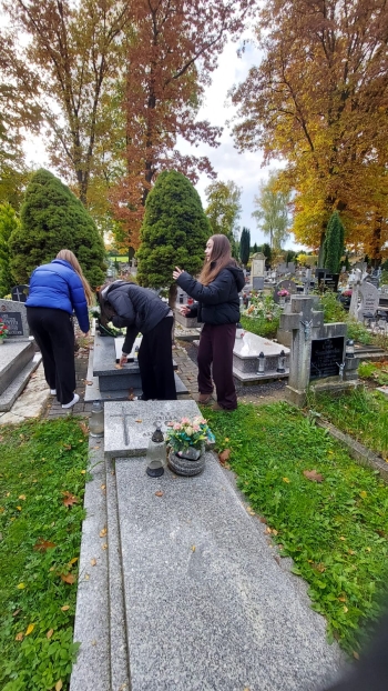 WhatsApp Image 2025-10-23 at 20.27.19 (6).jpeg