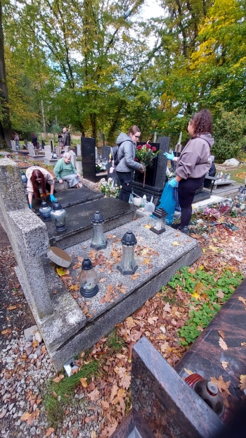 WhatsApp Image 2025-10-23 at 20.27.20.jpeg