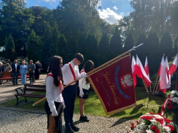 1 (1)